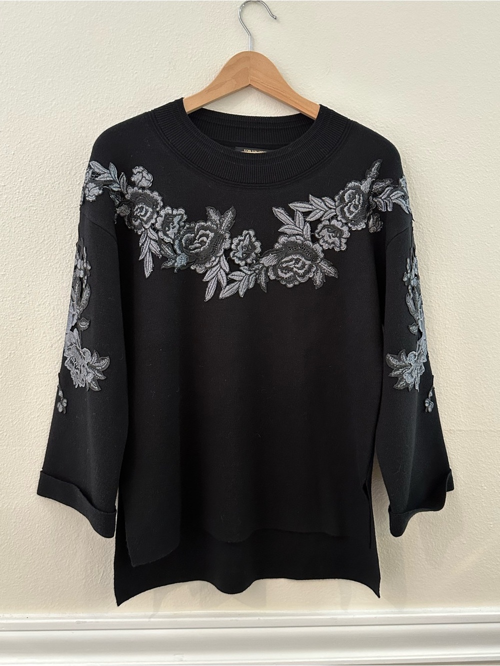 Kobi Halperin Sweater Small Black Wool Blend Embellished Embroidered Floral